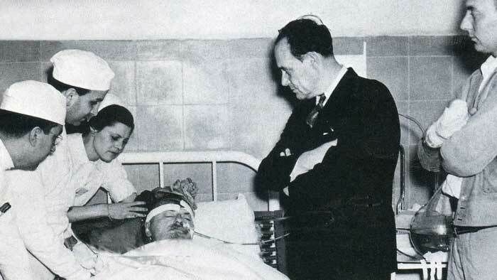 Exiled communist revolutionary Leon Trotsky dies in a hospital after being fatally wounded in 1940 in Mexico City by Stalinist agent Ramón Mercader.