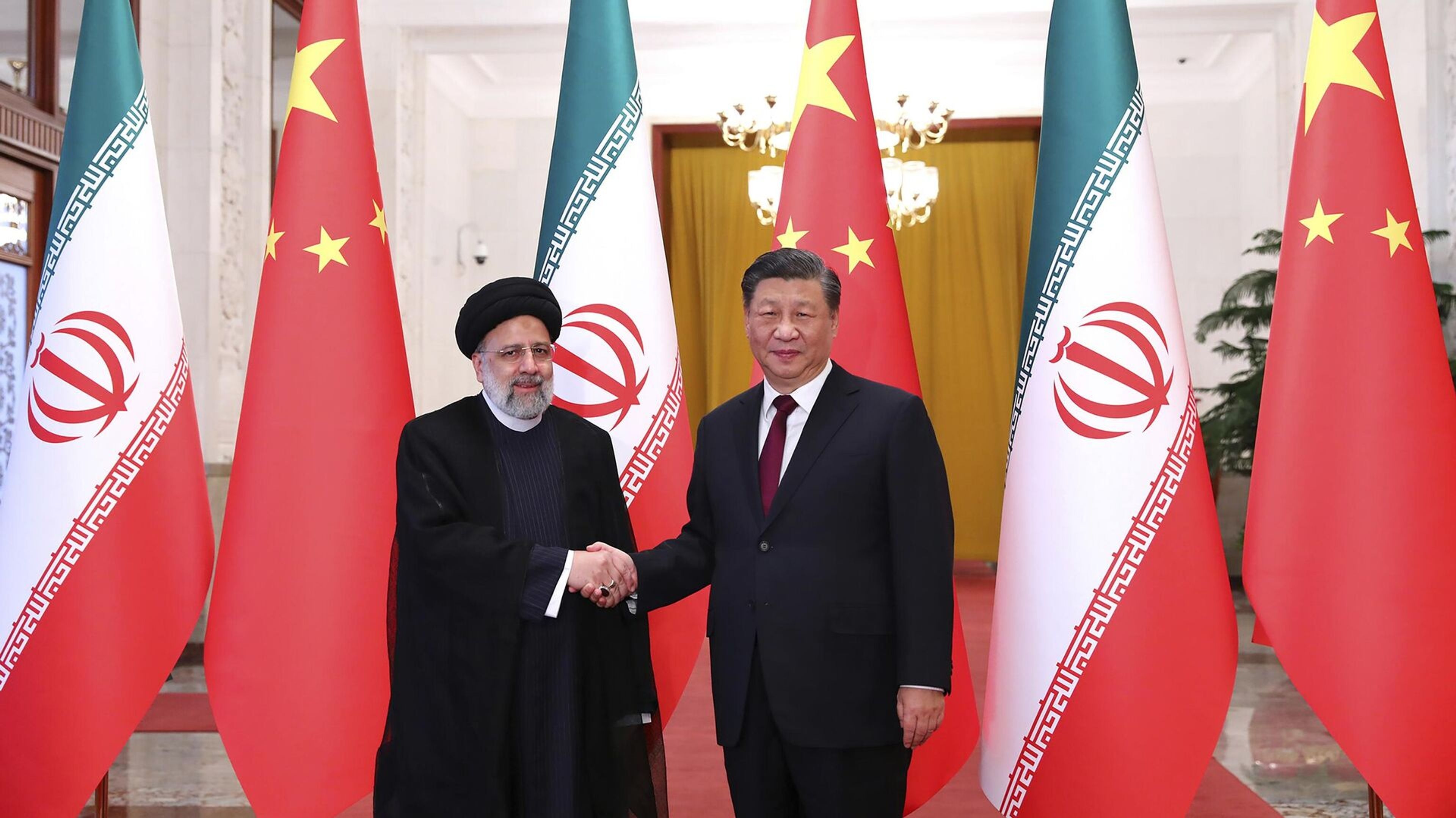 Ayatollah Ali Khamenei and Chinese President Xi Jinping