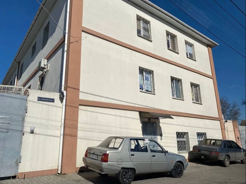 Temporary detention center at 3 Teploenerhetykiv Street in Kherson, Ukraine.