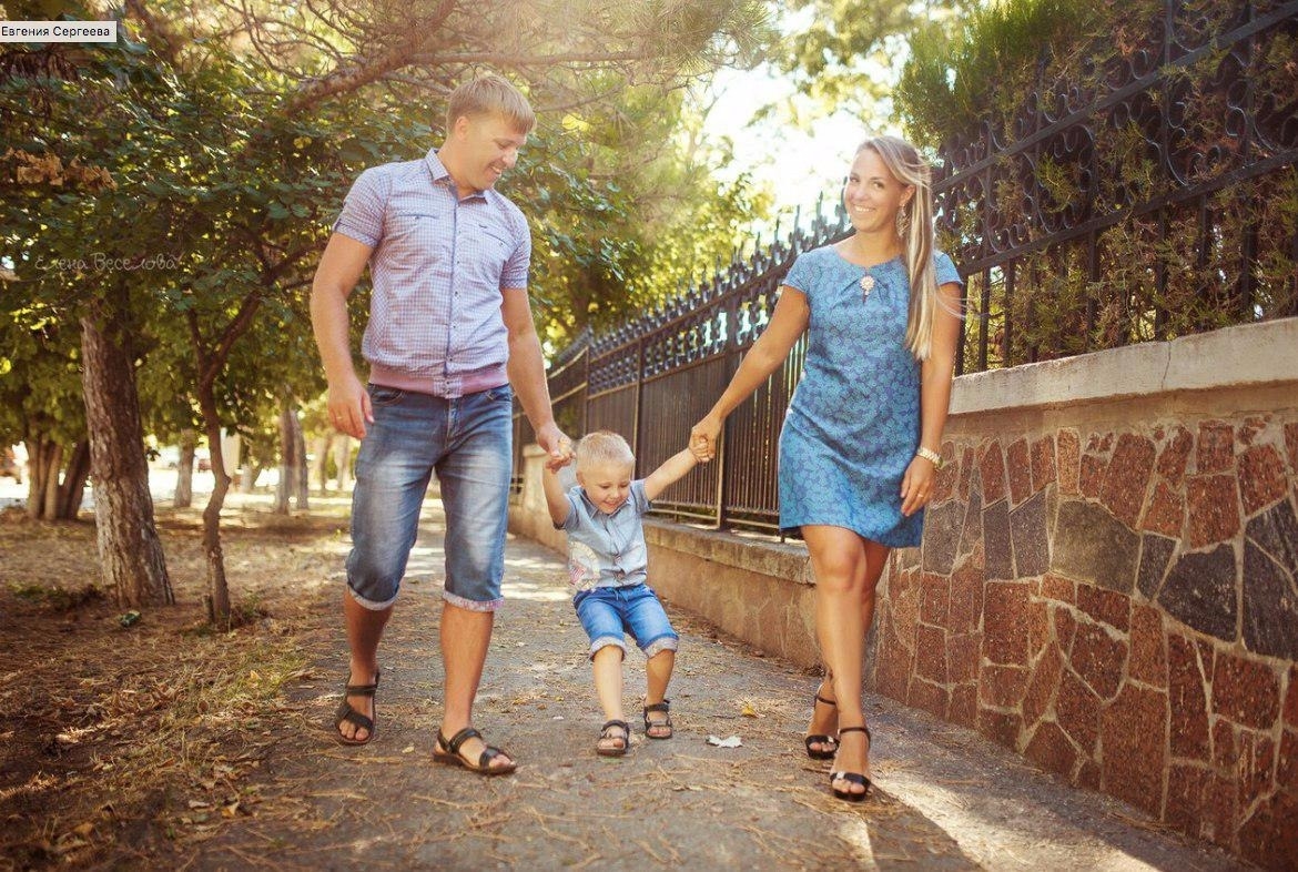 Максим и Евгения Горевы с сыном Максимом