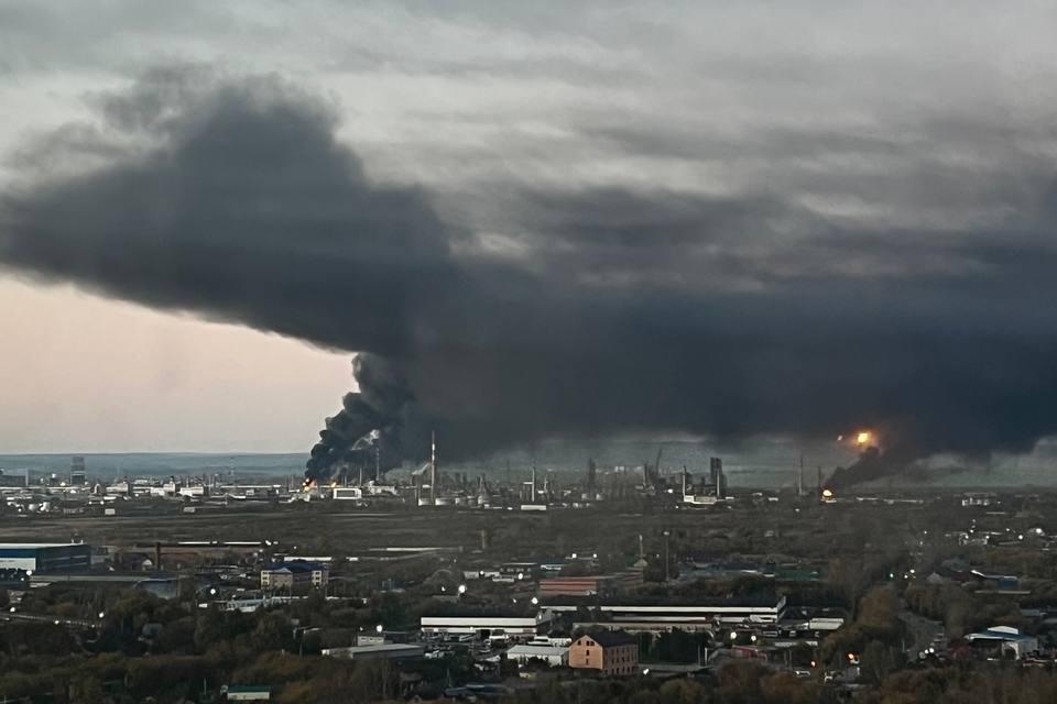 Пермский НПЗ после атаки 25 сентября 2026 года. Фото: Exilenova+