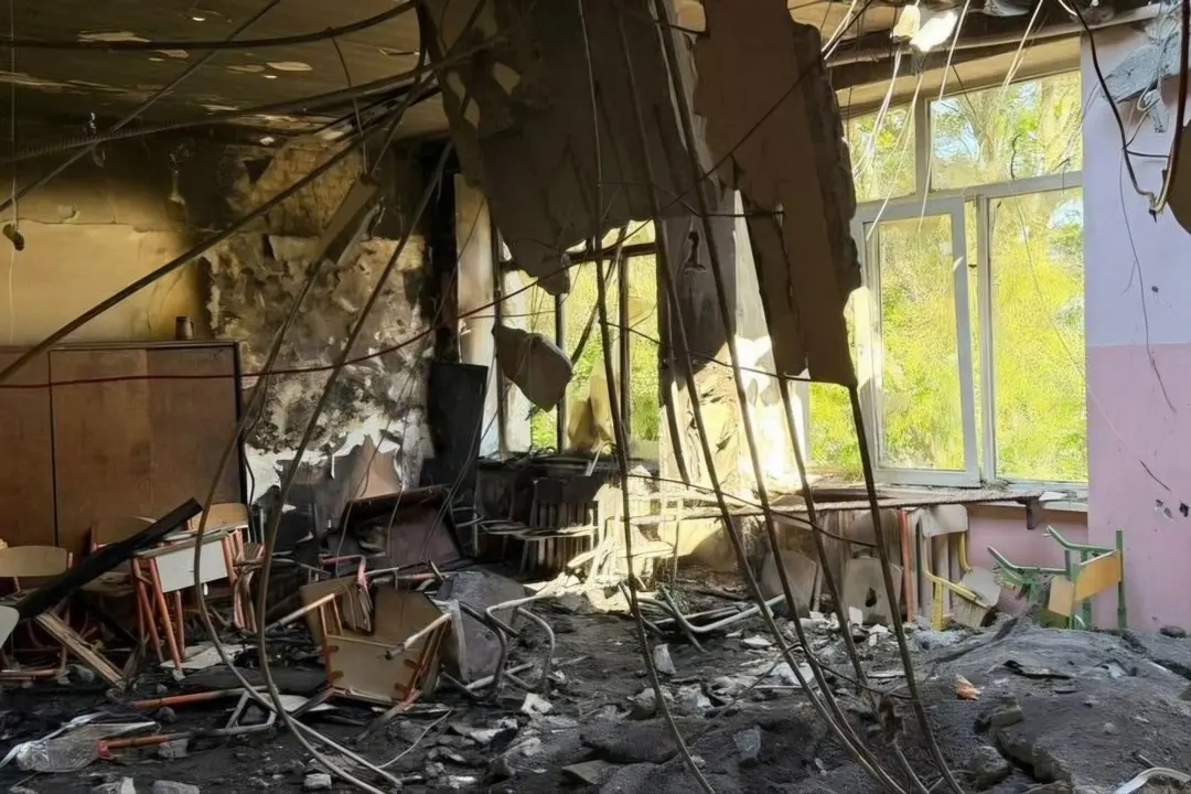 A Ukrainian school destroyed by a missile strike. Photo: A. Basiuk / OCHA