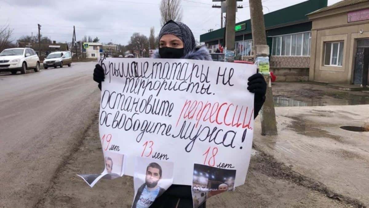 «Самое сложное — объяснить все детям». Рассказы жен крымскотатарских политзаключенных