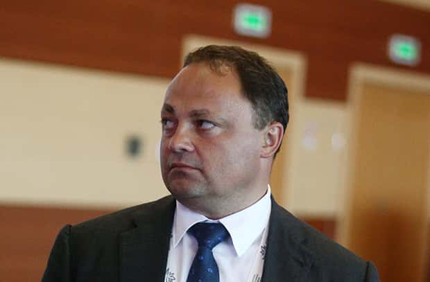 Обвиненный во взятках мэр Владивостока ушел в отставку