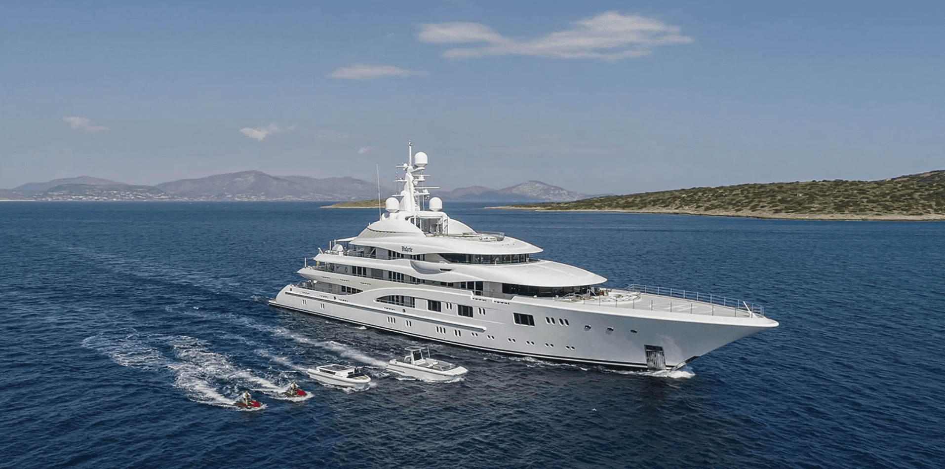 В Испании арестована 85-метровая суперъяхта падчерицы главы Ростеха Сергея Чемезова