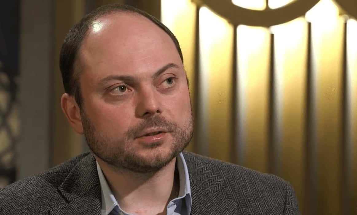 В Москве полиция задержала Владимира Кара-Мурзу