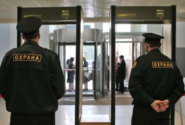 Студент упомянул Украину в разговоре с охранником метро, и его задержали за «дискредитацию российской армии»