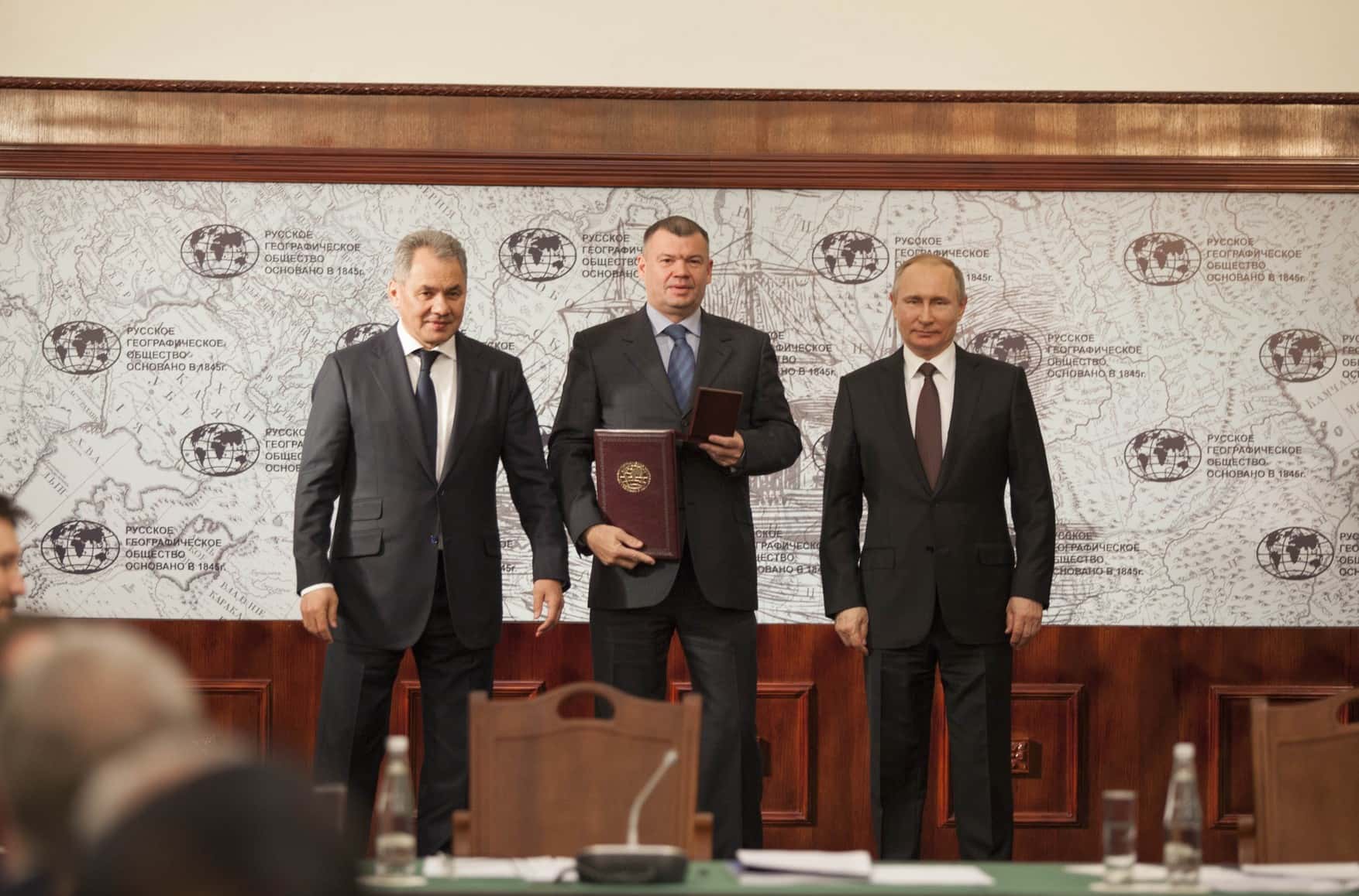 Real Kremlin agents in Riga: How criminal Russian oligarchs with Defense Ministry contracts do business in Latvia