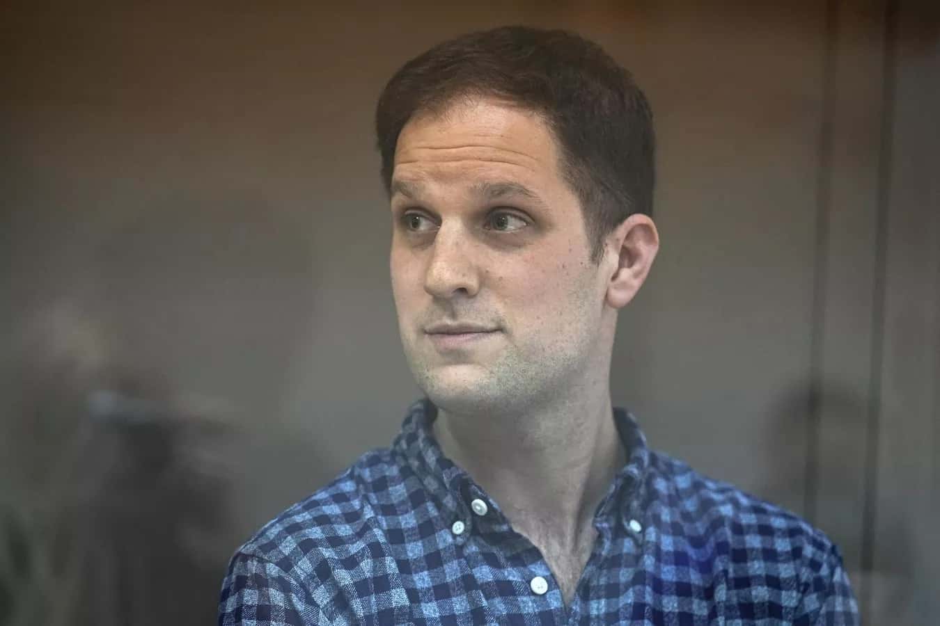 Издатель WSJ предложил залог в 50 млн рублей за освобождение Эвана Гершковича