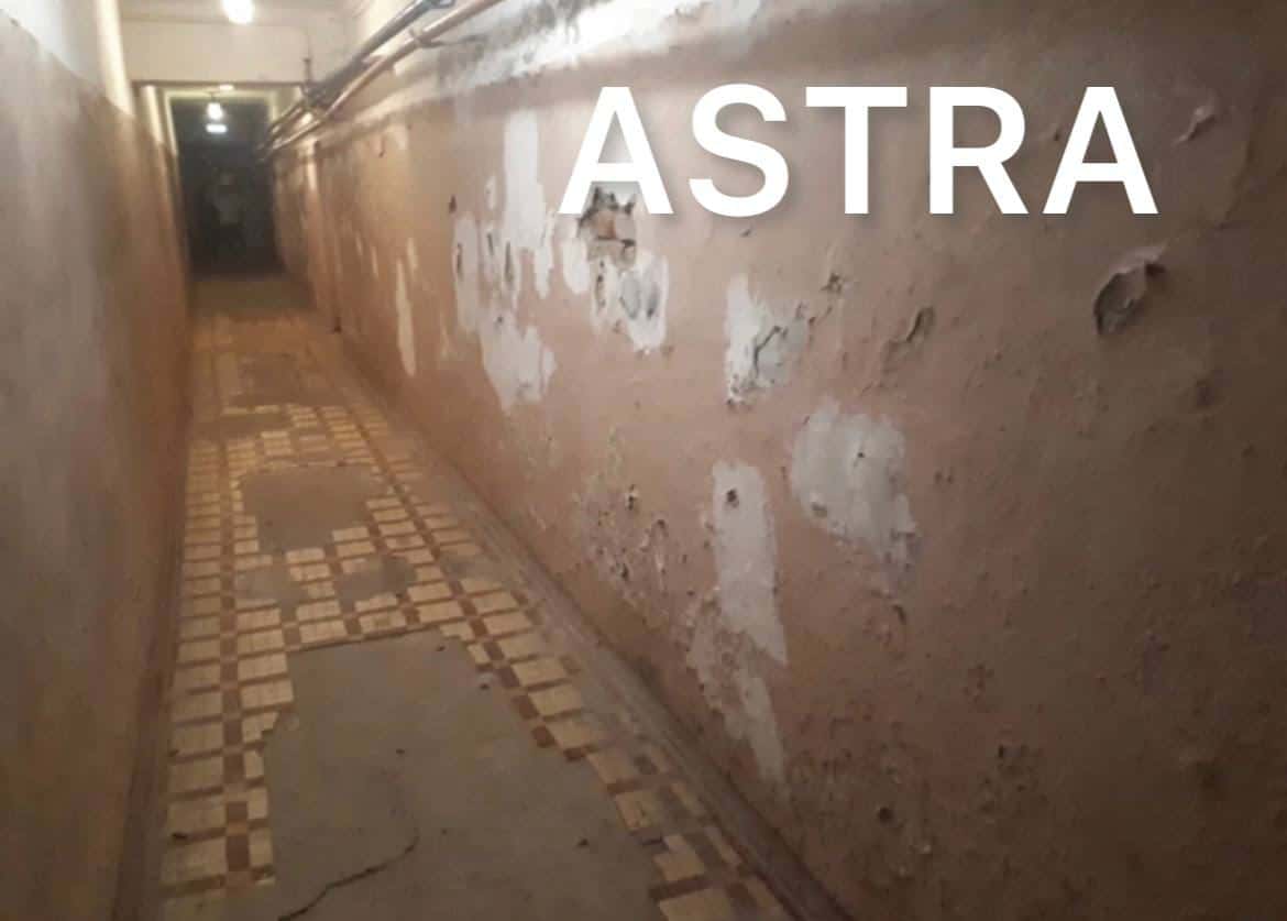 Эвакуированных из Шебекино детей поселили в интернате с обшарпанными стенами и падающей штукатуркой — Astra