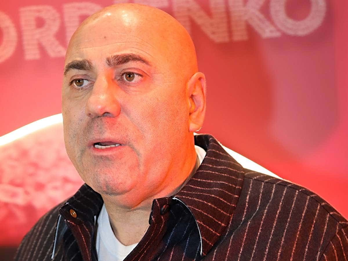 «Боюсь теперь даже с деревьями разговаривать». Иосиф Пригожин допустил, что санкции с миллиардера Ахмедова сняли после утечки их разговора