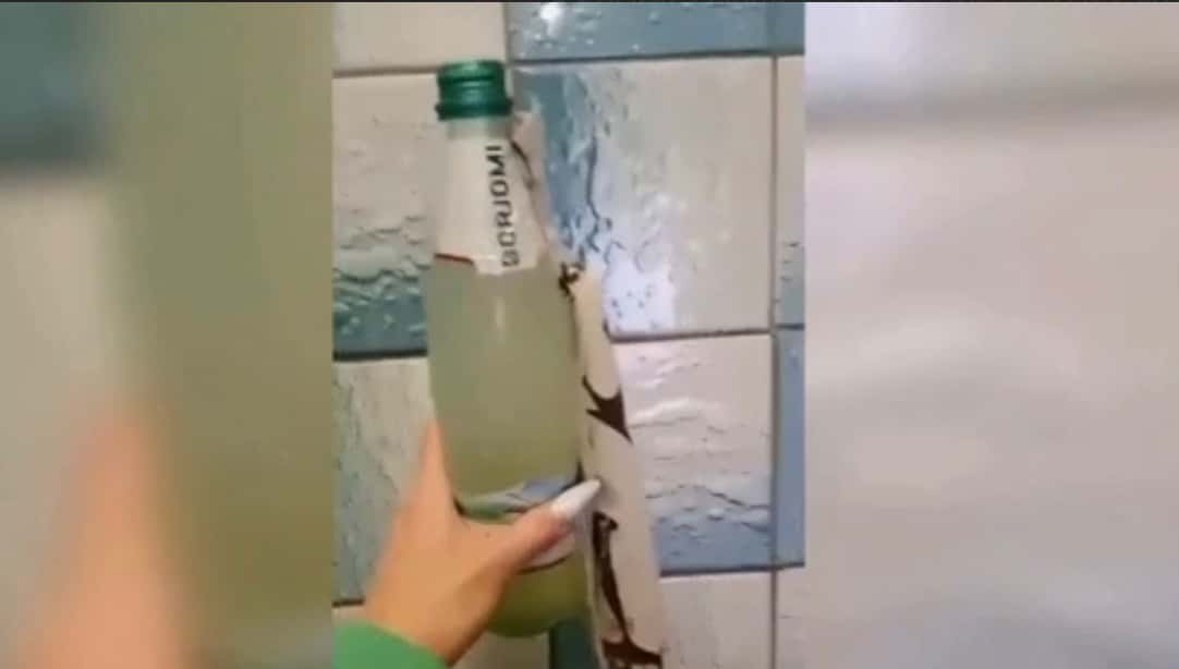 ФСБ отчиталась о задержании в Крыму россиянки, которая «пыталась поджечь релейный шкаф» при помощи «бандеросмузи»