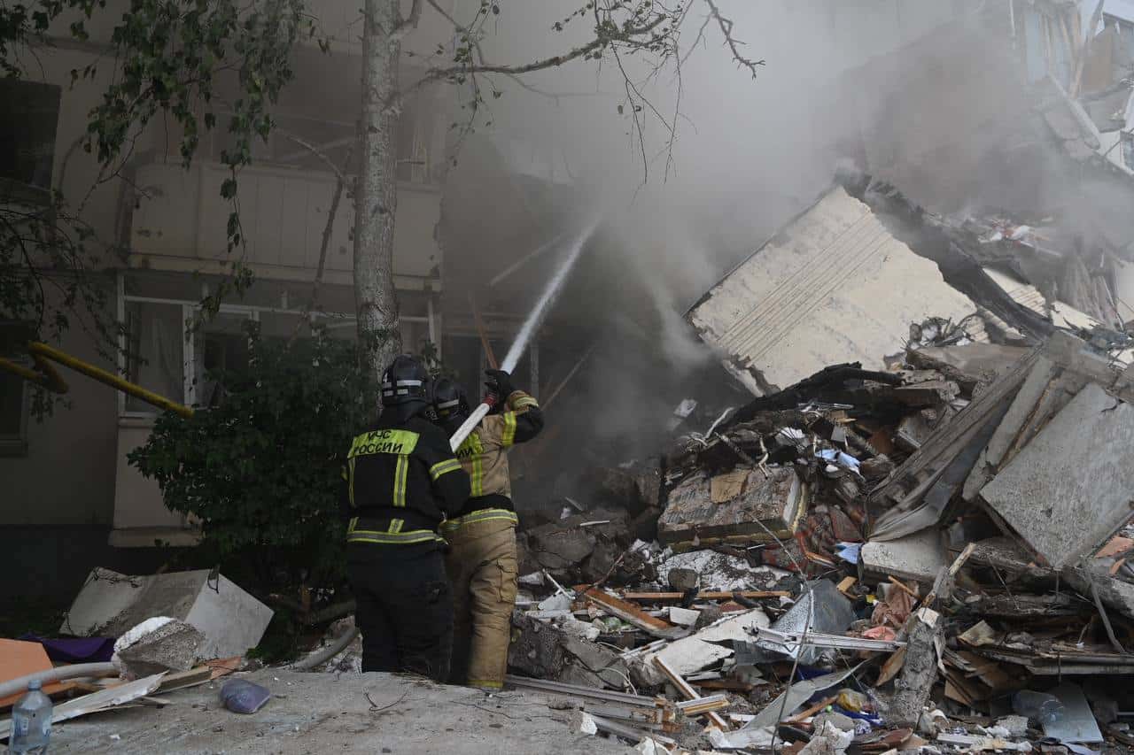 Обрушение подъезда многоэтажки в Белгороде. Что известно к этому часу