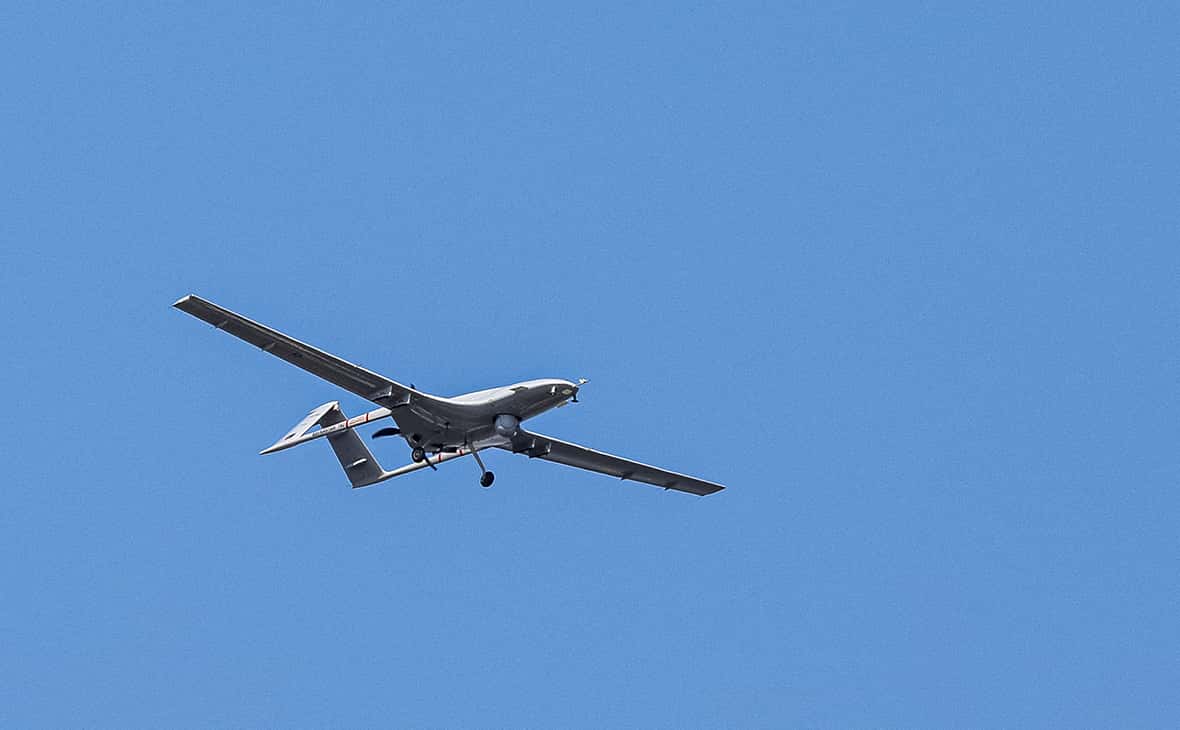 Украинские беспилотники атаковали нефтебазу в Курской области. Загорелись три резервуара с топливом