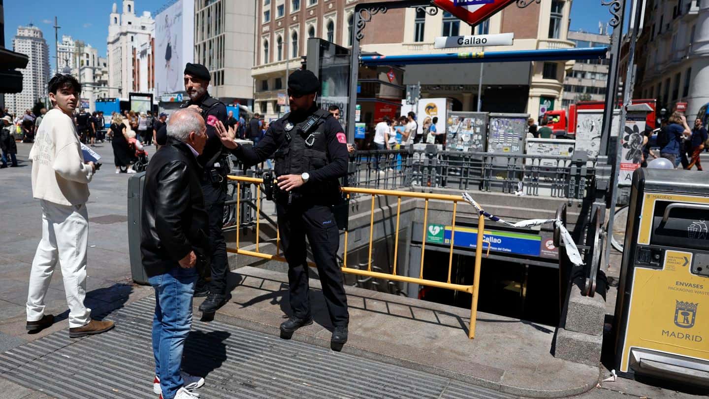 СМИ сообщают о масштабном отключении электричества и связи в Испании и Португалии. У людей проблемы с интернетом и транспортом