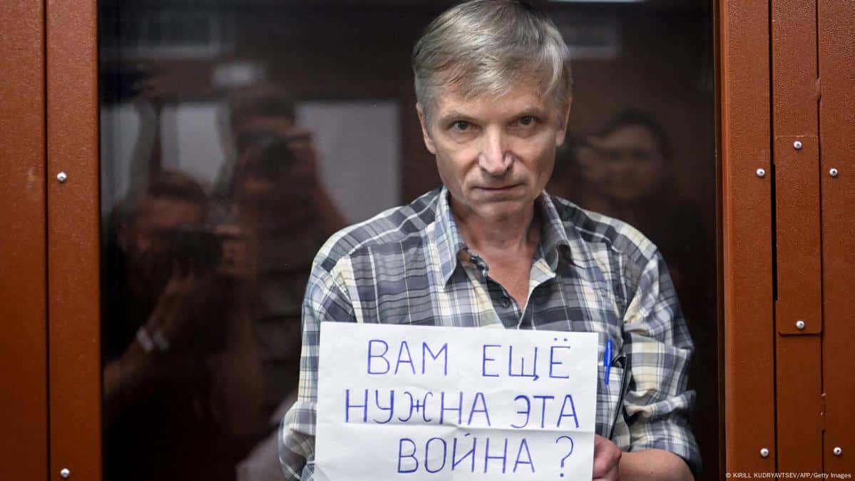 У Алексея Горинова отобрали лекарства и продлили содержание в ШИЗО. У него нет части легкого и его только выписали после тяжелого лечения