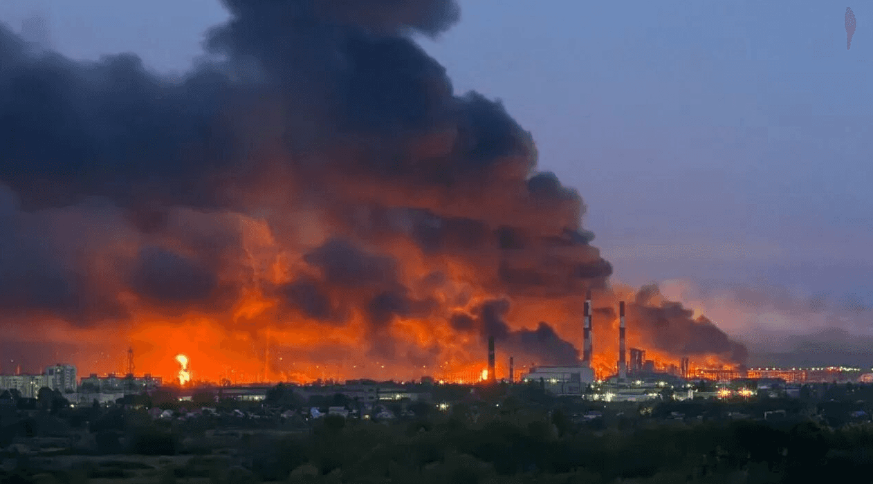 Refineries in the crosshairs: Ukraine’s “deep strike” strategy threatens major fuel shortages in Russia by 2026