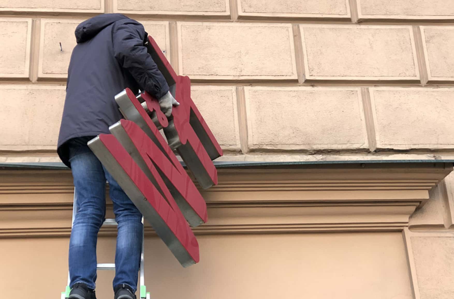 Dressed for disaster: Russian fashion retail collapses despite losing Western competition