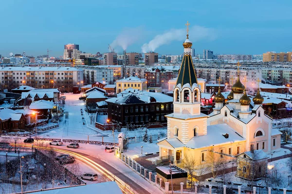 Из-за нехватки угля в Якутии без тепла могут остаться почти 122 тысячи человек