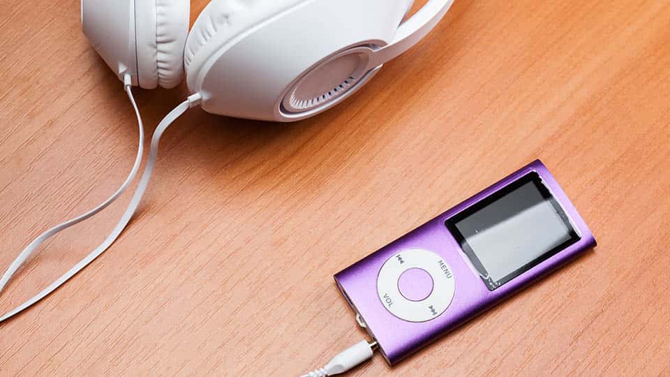 В России вырос спрос на MP3-плееры на фоне ограничений на стриминговых платформах и перебоев в работе мобильного интернета