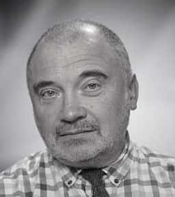 Николай Петров