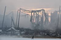 На месте сгоревшего склада Wildberries в Шушарах