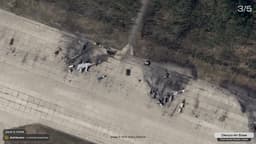 Уничтоженные Ту-95 на авиабазе Оленья