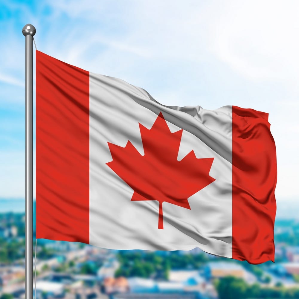 Канада ввела дополнительные санкции против связанных с Россией судов