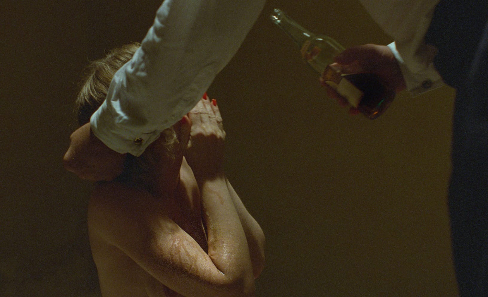 «Даусары, молчать!» Кампания против «ДАУ. Наташа» — цензура или борьба с насилием?