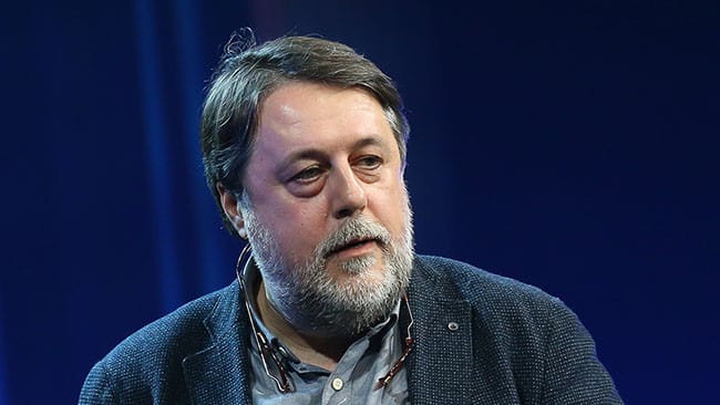 «Стране, живущей под «мертвым» Путиным, было бы полезно посмотреть на «живого» Горбачева». Виталий Манский о своем новом фильме 