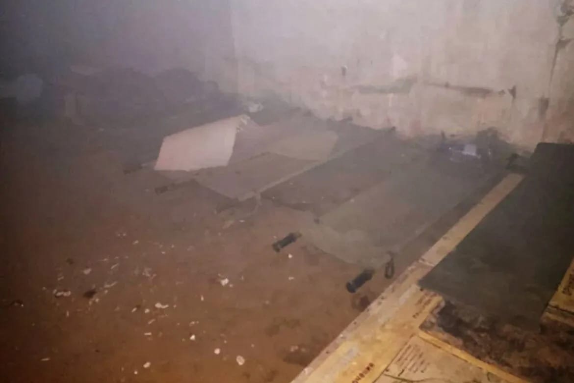 “If you don't go to war, they’ll put you in a pit”: A secret prison for Russian soldiers who refuse to go to war