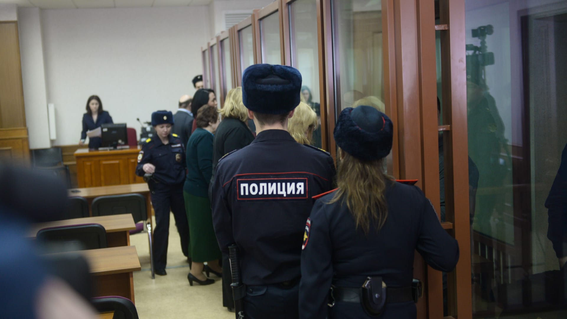 В Иркутской области «разработчиков» из СИЗО-1, пытавших заключенного кипятильником, осудили на сроки до 11 лет колонии 