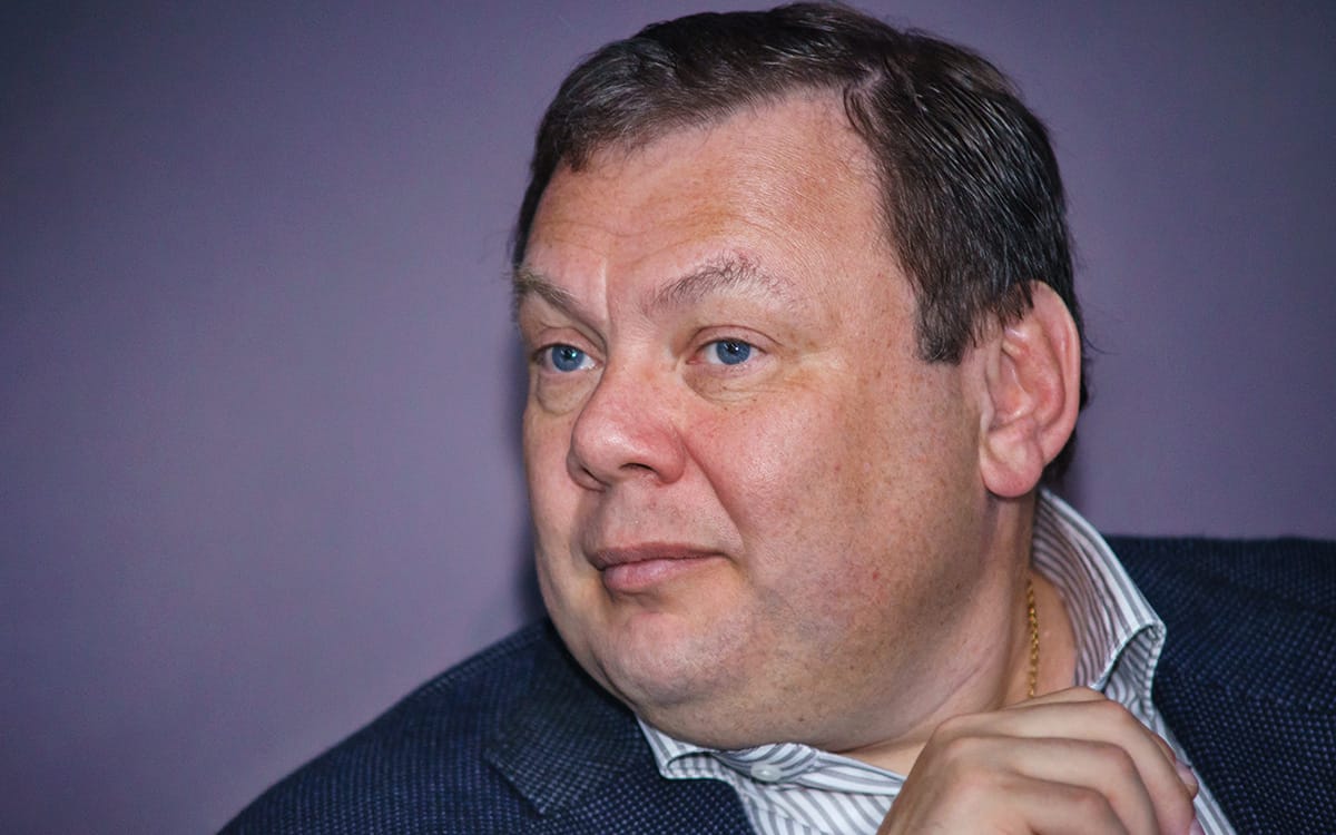 РБК: Михаил Фридман переехал из Великобритании в Израиль, но сейчас находится в России, «которую планирует посещать регулярно»