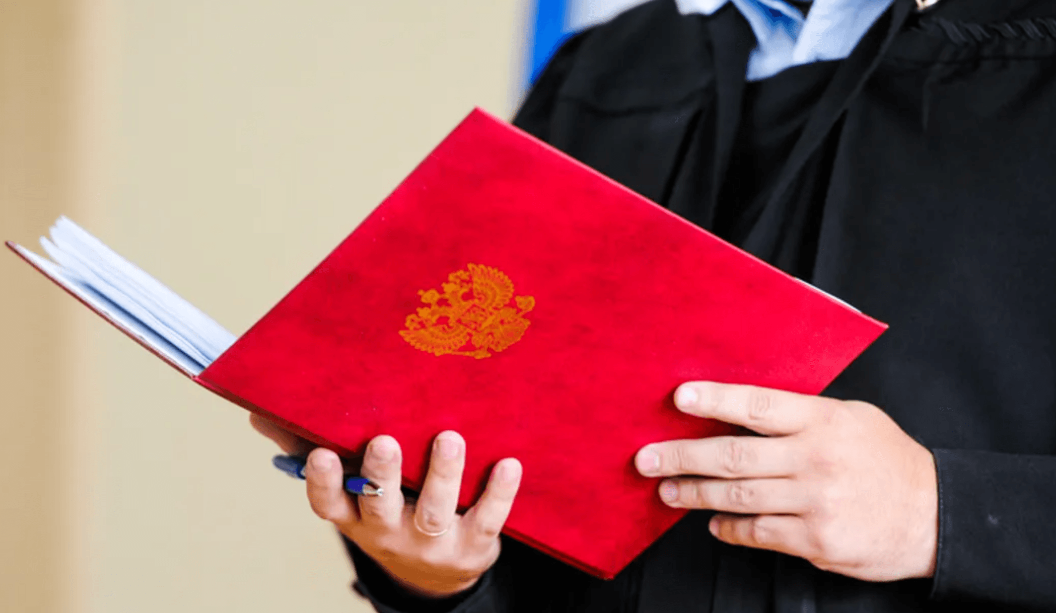 Холодная голова и короткие руки. Россия бьет рекорды по числу «госизменников», но настоящих шпионов спецслужбы ловить не готовы