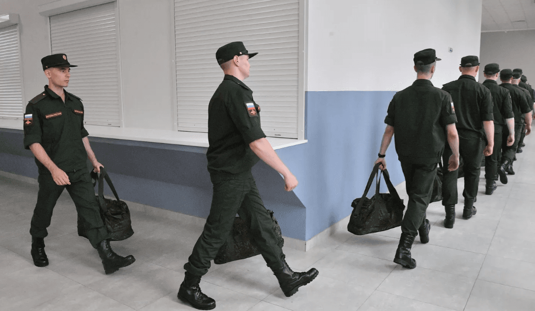 Заявление, что призывники смогут обжаловать решения призывных комиссий, — просто слова, которые призваны успокоить население — эксперт 