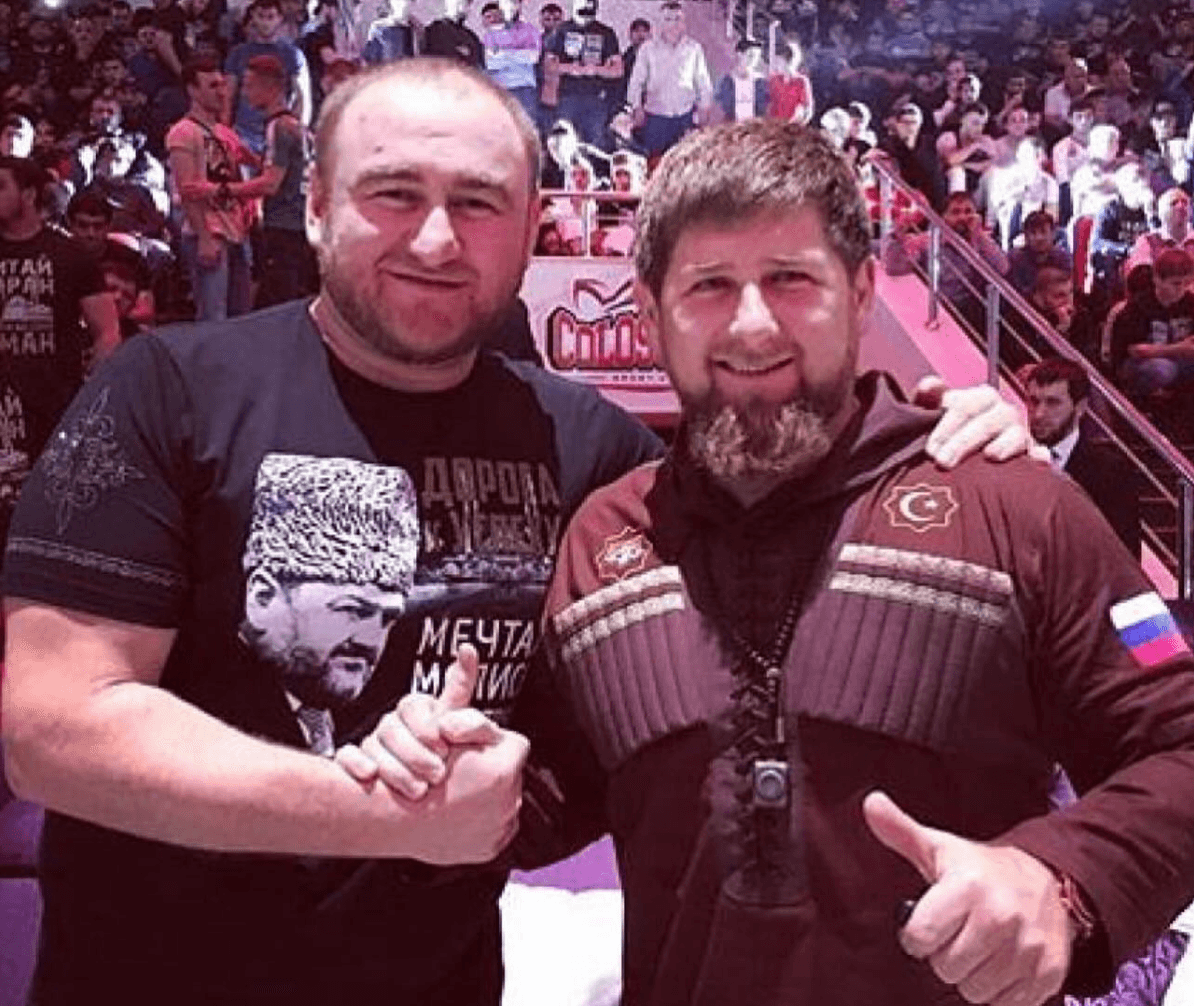 Приговоренный к пожизненному сроку экс-сенатор Арашуков извинился перед Кадыровым и попросил помощи