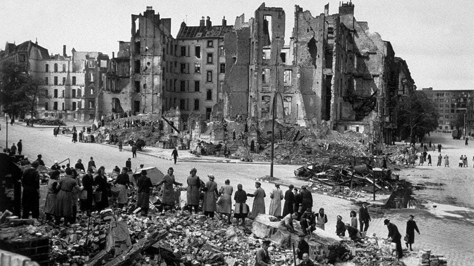 «В 1933 году слишком многие молчали и отворачивались»: немецкие компании заявили об ответственности бизнеса за приход к власти нацистов