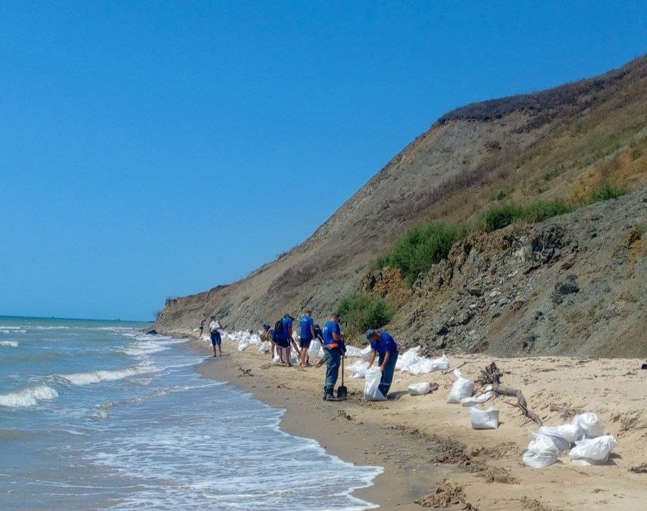 Убрать весь мазут из Черного моря невозможно — Росприроднадзор