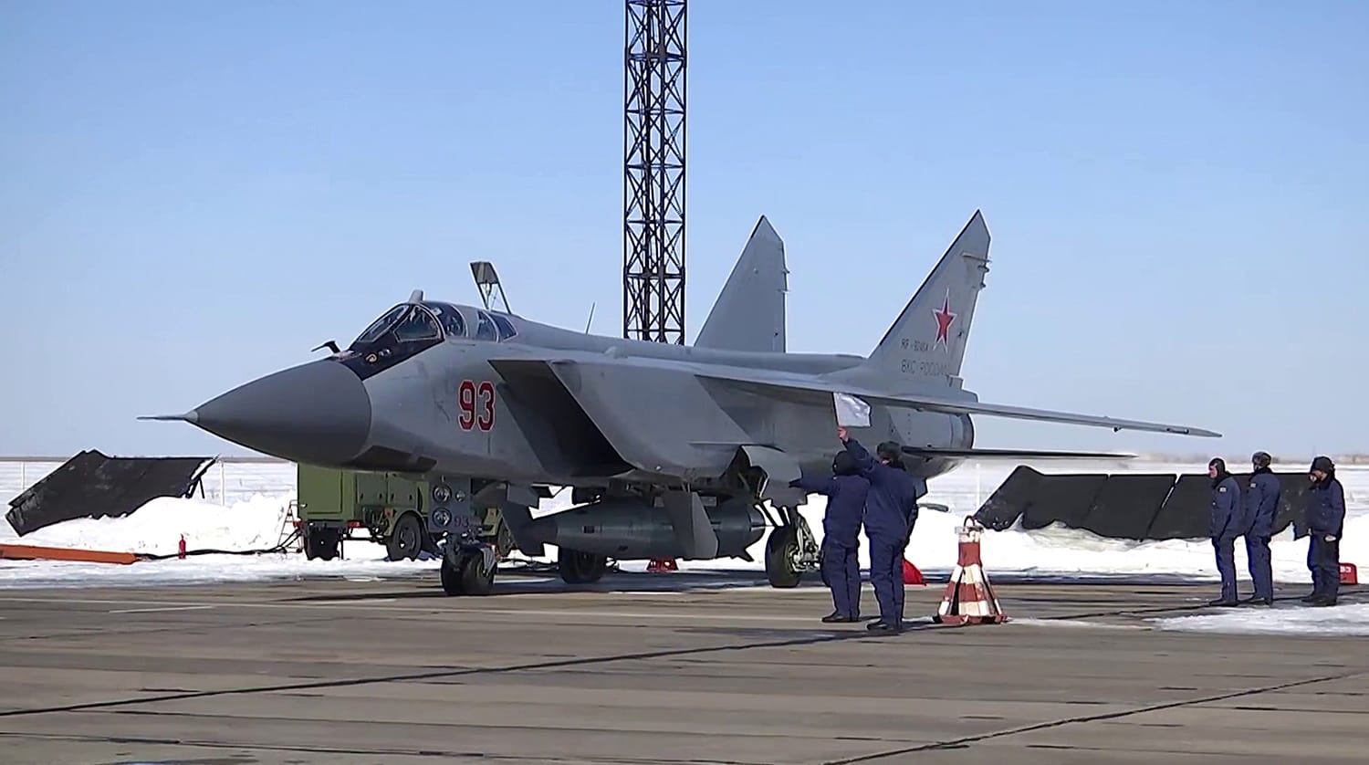 FSB tries to spin new fake claiming it foiled British-Ukrainian “intelligence plot” to hijack MiG-31 jet armed with Kinzhal missile