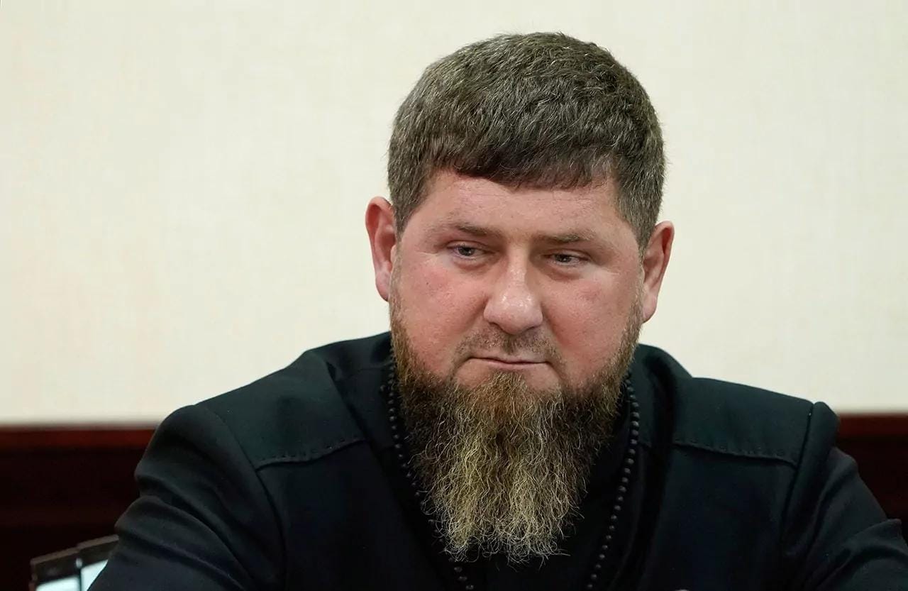 Рамзан Кадыров был экстренно госпитализирован и уже около недели не появляется на публике — «Новая газета Европа»