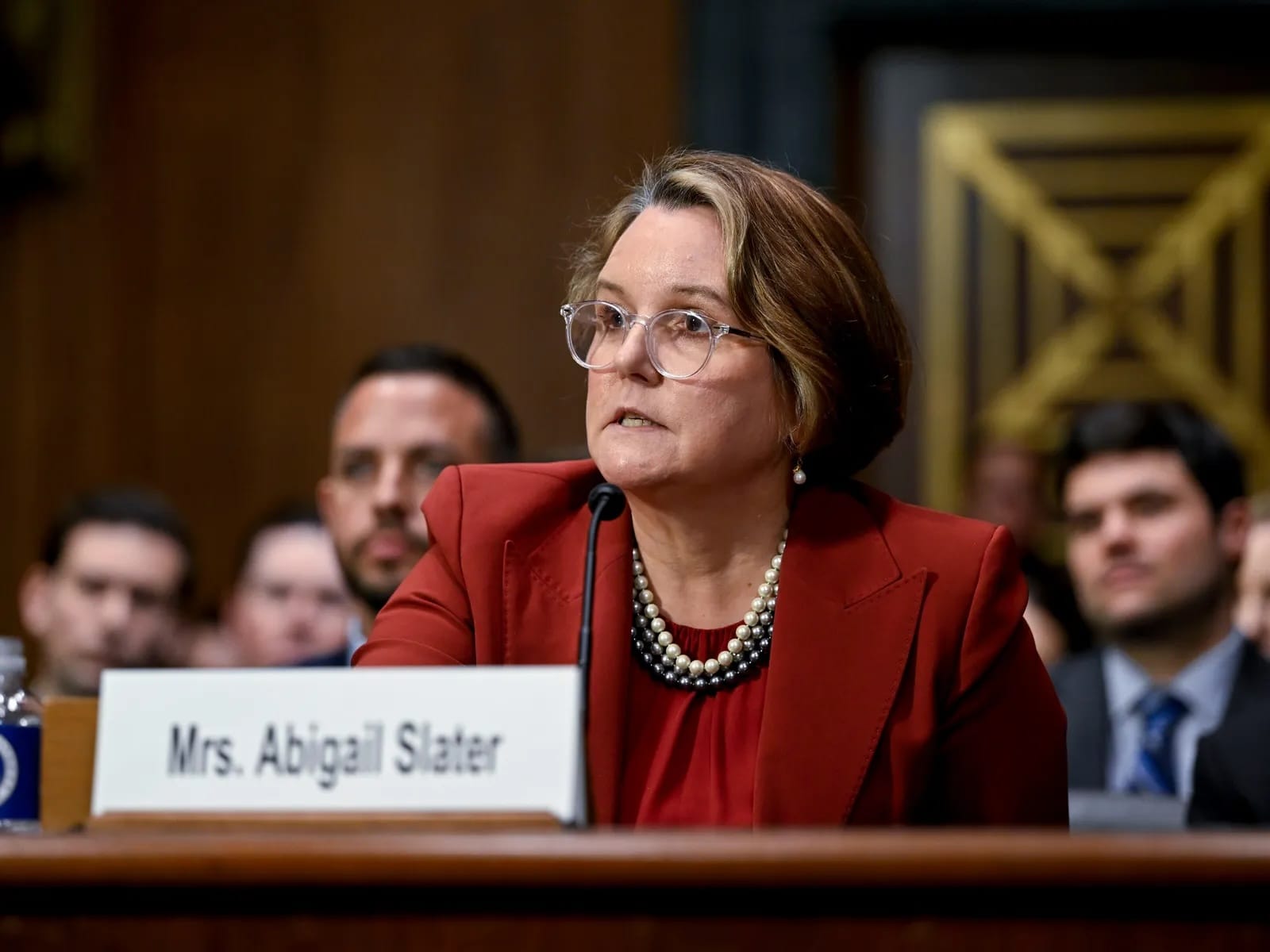 Глава антимонопольного подразделения Минюста США Гейл Слейтер ушла в отставку, она противостояла слияниям крупных технологических компаний