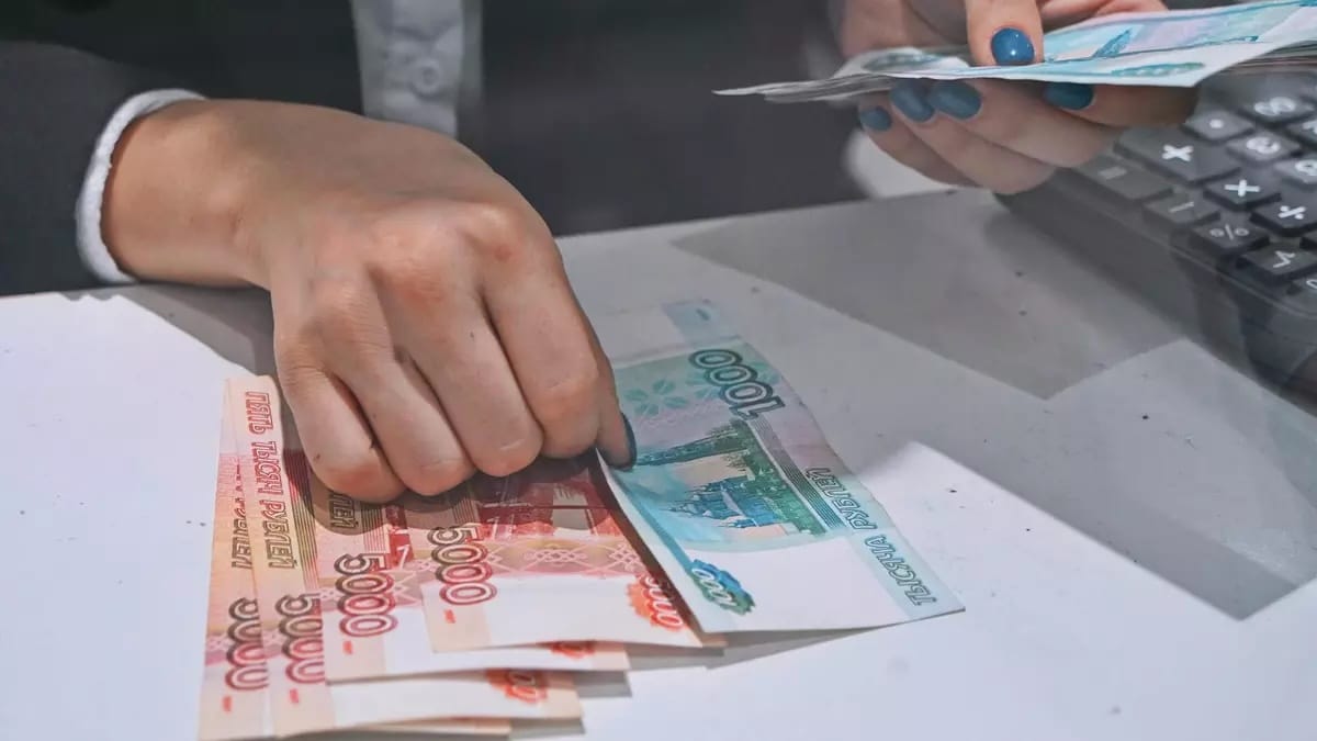 Россия потратила почти весь заложенный в бюджет годовой объем дефицита за два месяца — Минфин РФ