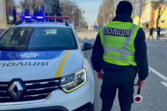 В отношении полицейских, убежавших с места теракта в Киеве, возбуждено уголовное дело