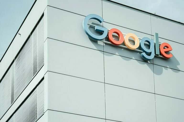 Суд в США обязал Google выплатить $425 млн пользователям за незаконный сбор их данных