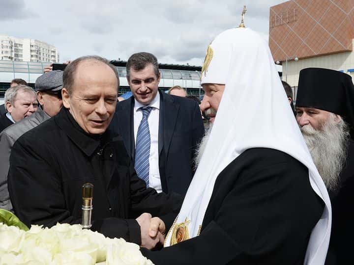 «Нельзя делать из Родины идола». Исповеди священников РПЦ — об отношении к войне и деградации церковной системы