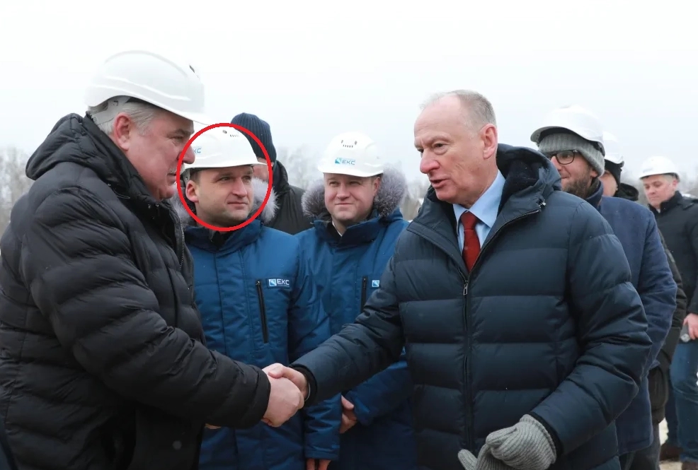 Nikolai Patrushev (right) and Maxim Krylov (circled)