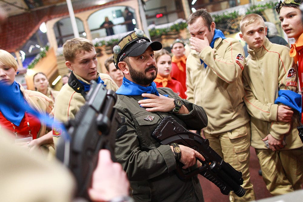 В 16-й пакет санкций ЕС попали Михаил Галустян, Кристина Потупчик и руководители «Алмаз-Антея» и «Туламашзавода»