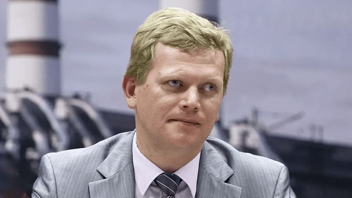 Активы экс-главы «Газпрома» Митюшова, обвиненного в мошенничестве и покинувшего Россию, передали фирме, связанной с Ротенбергами