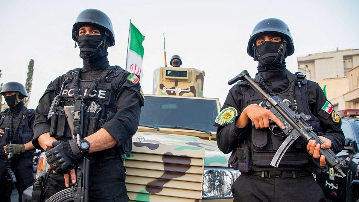 В Иране задержали более 30 человек по подозрению в передаче информации Израилю