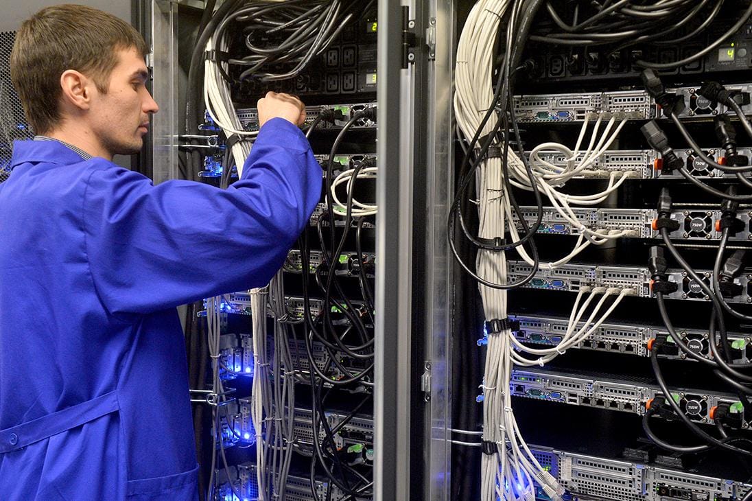 РКН оштрафовал более 80 операторов связи, которые не делились IP-адресами абонентов. Эта информация позволяет блокировать VPN — «Известия»